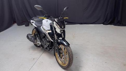 YAMAHA FZ25 FAZER