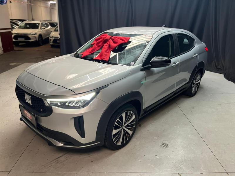 Fiat Fastback Audace Hyb - foto 3