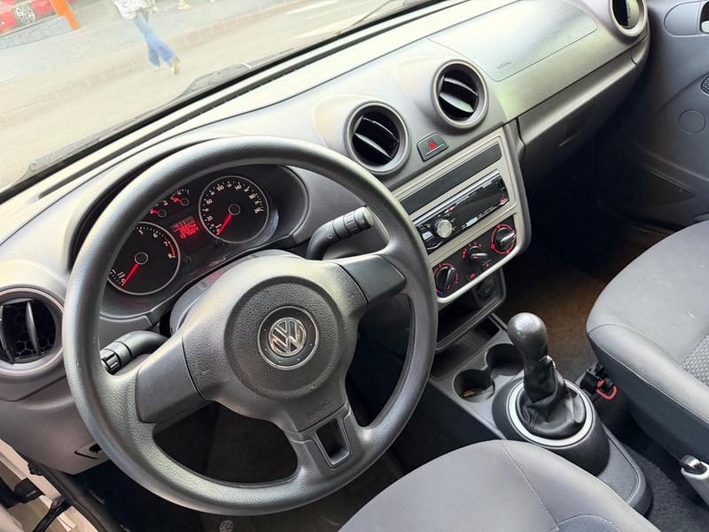 Volkswagen Voyage tl mb s - foto 11