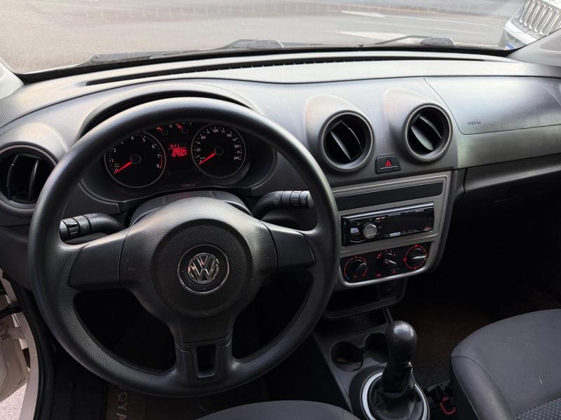 Volkswagen Voyage tl mb s - foto 12