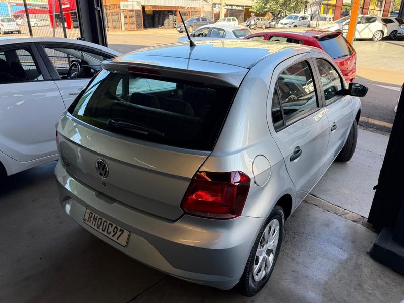 Volkswagen Gol 1.0 Flex 12V 5P - foto 4