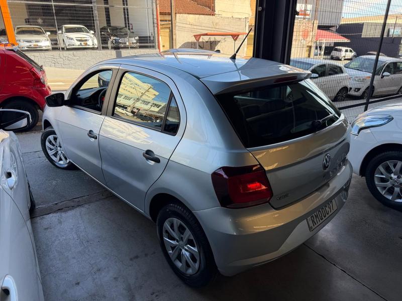 Volkswagen Gol 1.0 Flex 12V 5P - foto 5