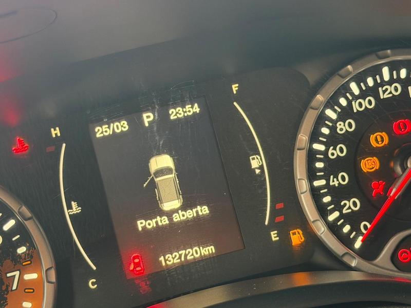 Jeep Renegade Sport 1.8 4X2 Flex 16V Aut. - foto 4