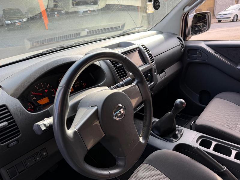 Nissan Frontier Se4x2att - foto 14