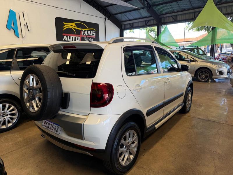 Volkswagen CrossFox 2013 Londrina Parana - foto 2