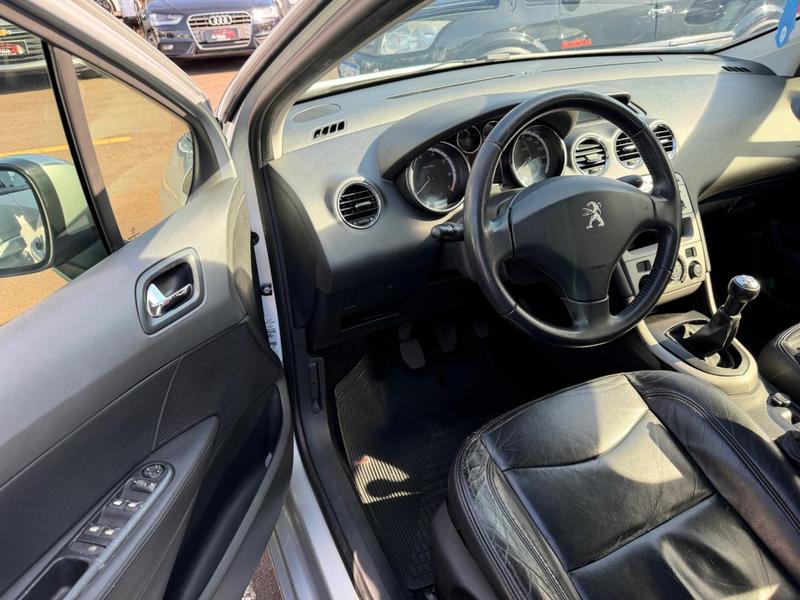 Peugeot 308 Active 1.6 Flex 16V 5P Mec. - foto 4