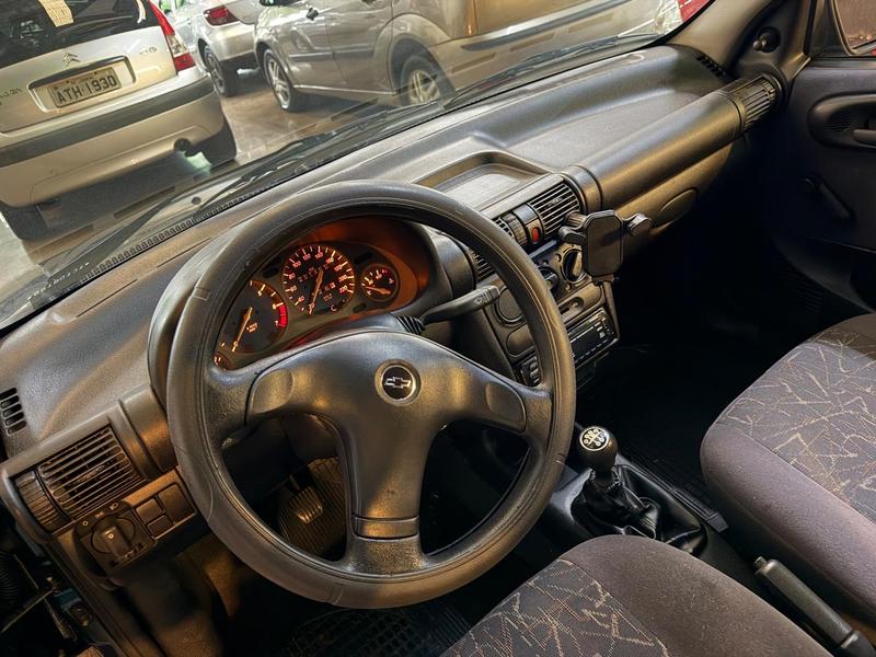 Chevrolet Corsa Super - foto 6