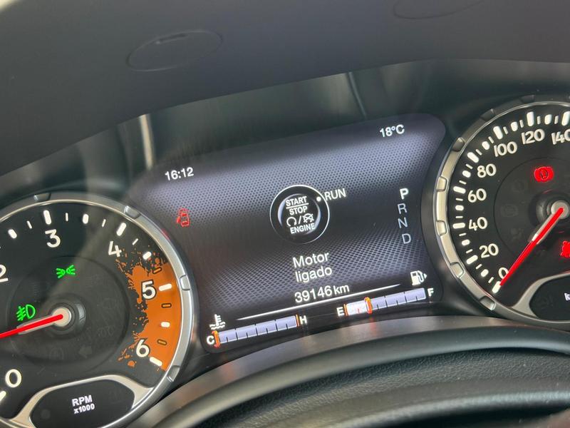 Jeep Renegade thawk at d - foto 12