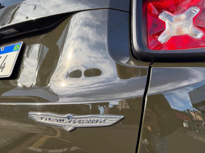 Jeep Renegade thawk at d - foto 17
