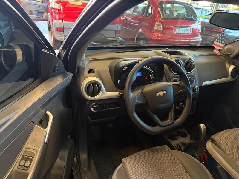 Chevrolet Montana ls - foto 4