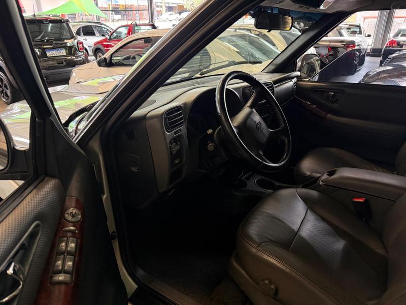Chevrolet S10 Pick Up Exec. 2.8 4X4 Cd Tb Int.dies - foto 10