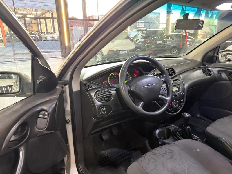Ford Focus 1.6 Flex Ha - foto 7