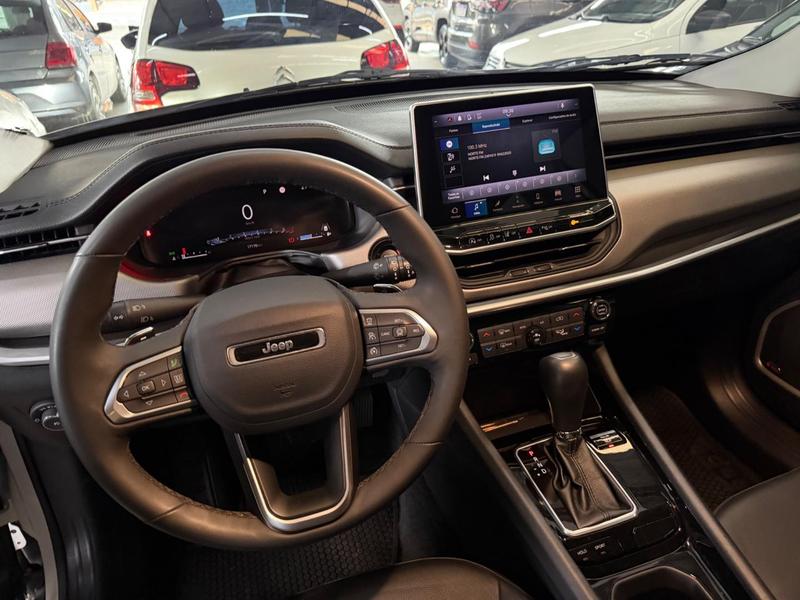 Jeep Compass Long T - foto 11