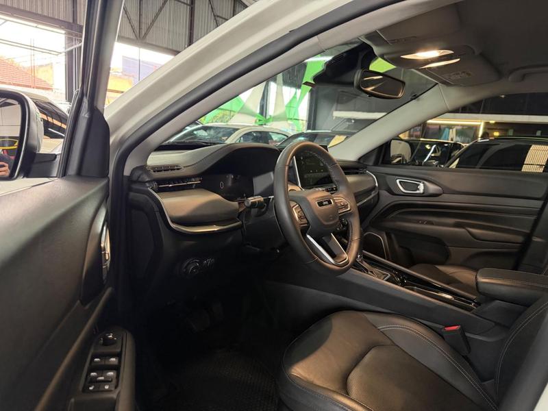 Jeep Compass Long T - foto 14