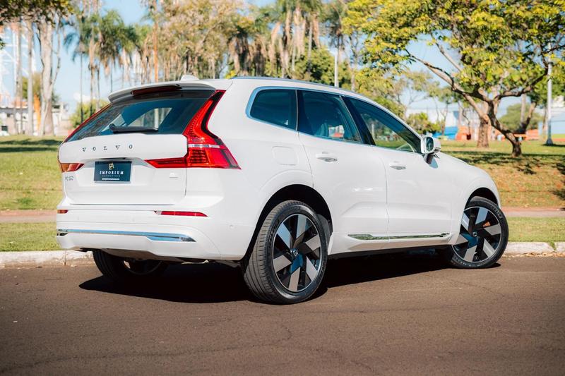 Volvo XC60 T8 Ultimate - foto 6
