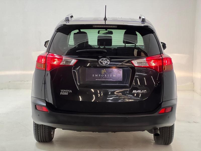Toyota RAV4 4X2 20l - foto 10