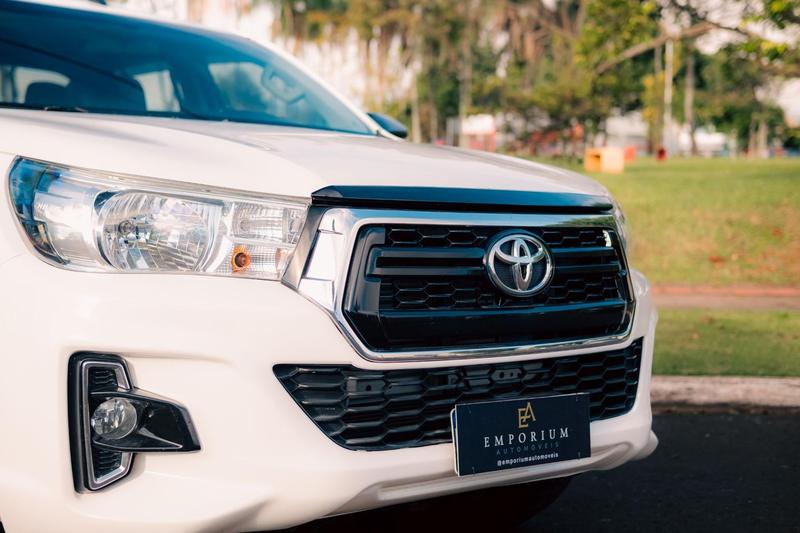 Toyota Hilux Cdsr A4fd - foto 4