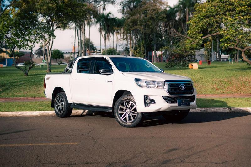 Toyota Hilux 2020 à venda