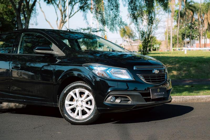 Chevrolet Onix 1.4mt LTZ - foto 2