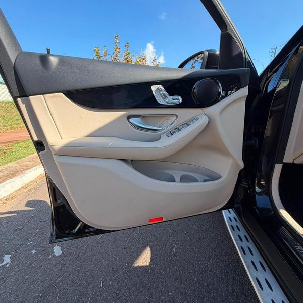 Mercedes-Benz Glc2504matic - foto 7