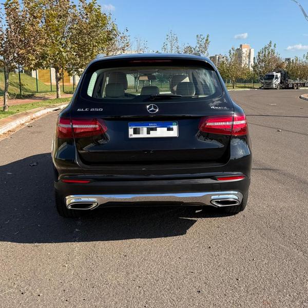 Mercedes-Benz Glc2504matic - foto 5