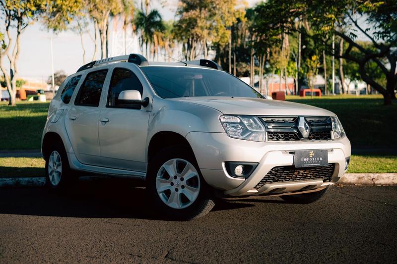 Renault Duster 2.0 D 4X2 - foto 2