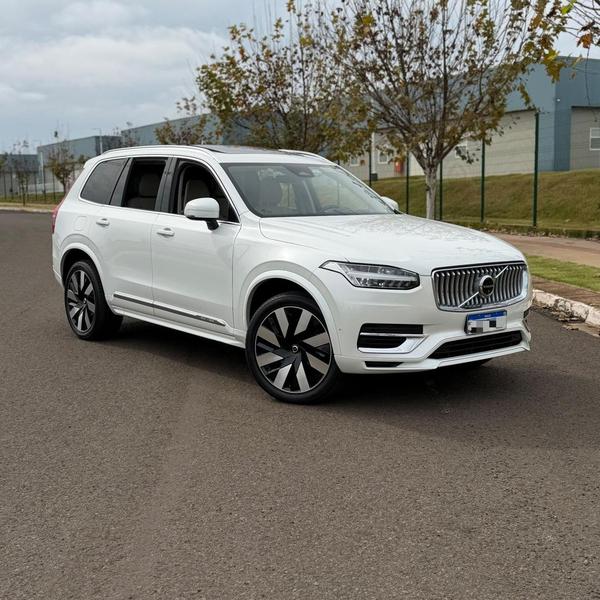 Volvo XC90 2024 à venda