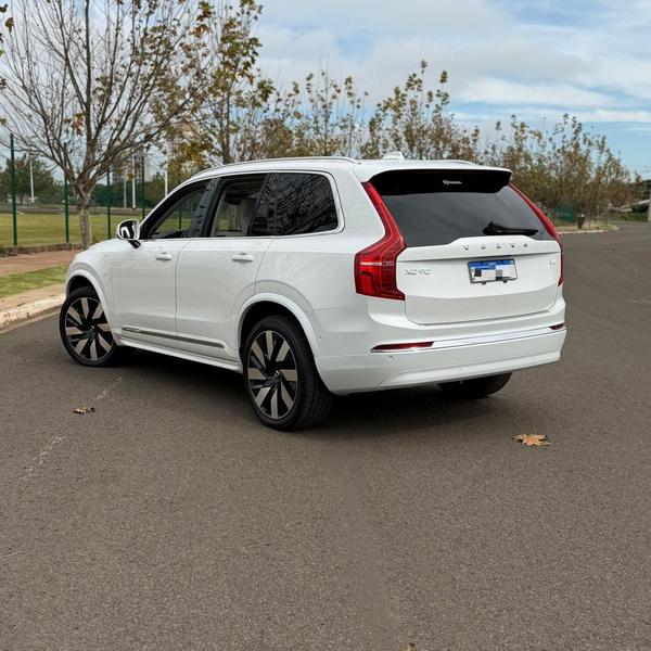 Volvo XC90 T8 Ultimate - foto 4