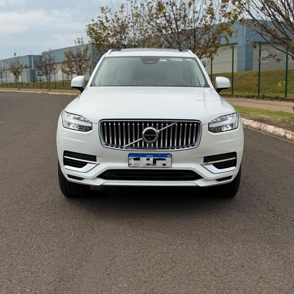 Volvo XC90 T8 Ultimate - foto 2