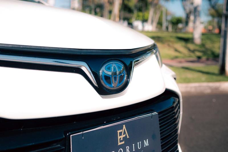 Toyota Corolla Apremiumh - foto 3