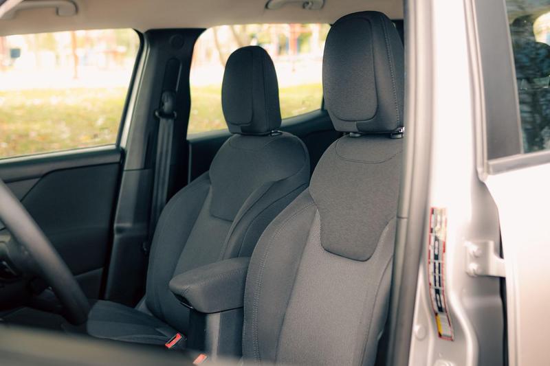 Jeep Renegade Sport At - foto 13