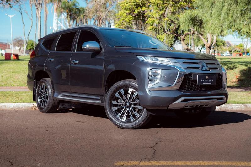 Mitsubishi Pajero Sport Hpe S - foto 2
