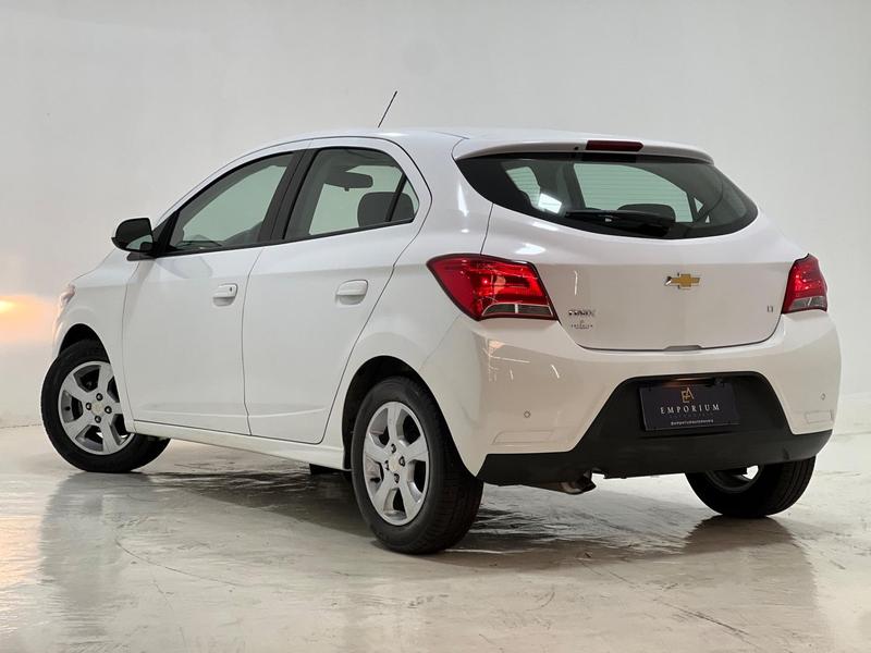 Chevrolet Onix 14at LT - foto 3