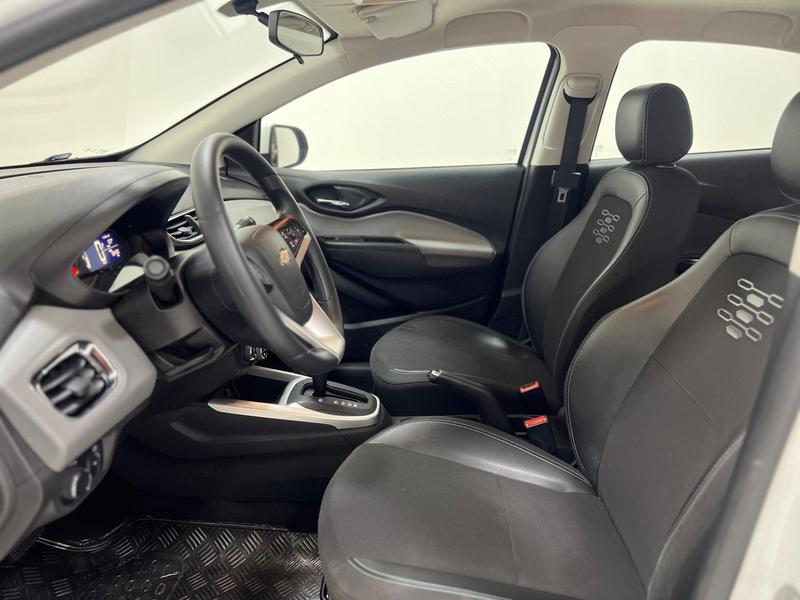 Chevrolet Onix 14at LT - foto 10