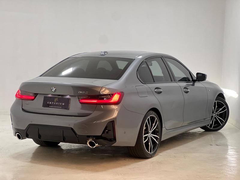 BMW 320i M Sport Flex - foto 6