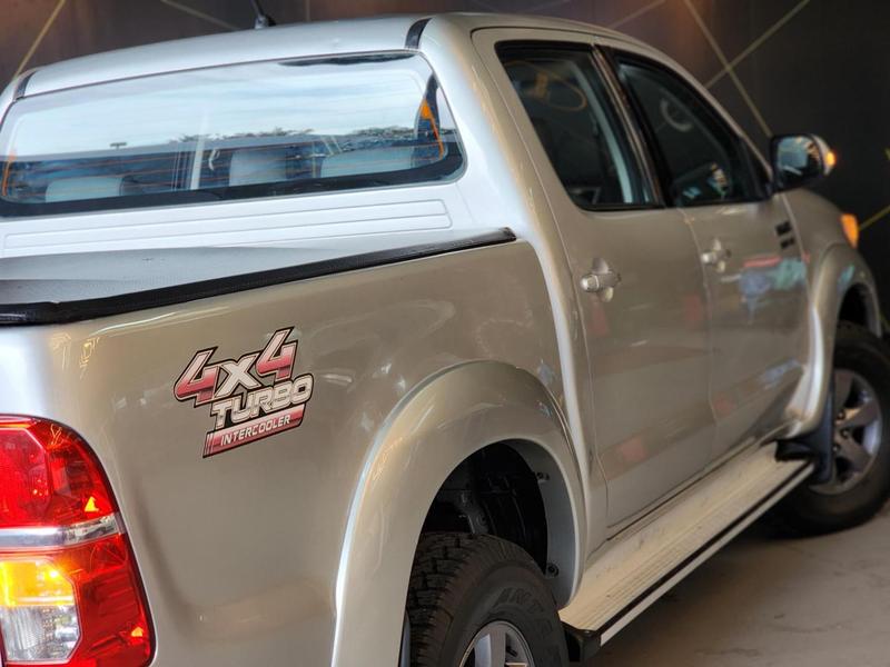 Toyota Hilux Srv Cdup 4X4 30tb Ic 16V Nserie - foto 18