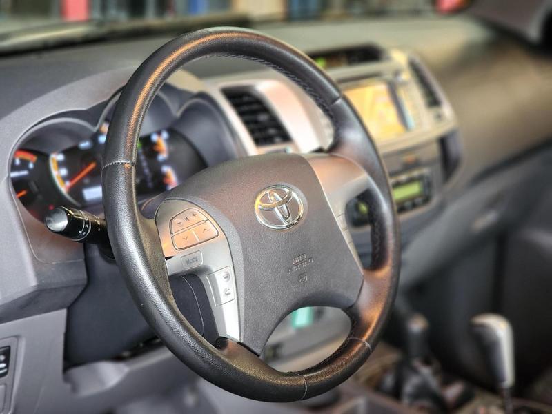 Toyota Hilux Srv Cdup 4X4 30tb Ic 16V Nserie - foto 3