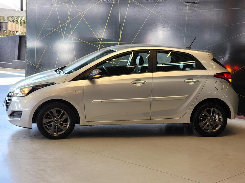 Hyundai HB20 1.0 Comfort - foto 10