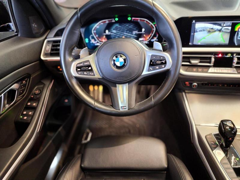BMW 320i - foto 12