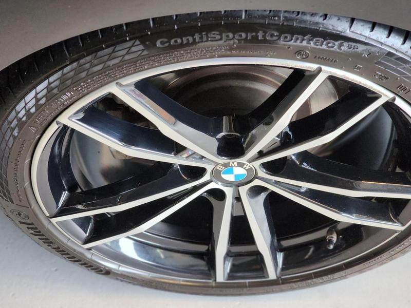BMW 320i - foto 8