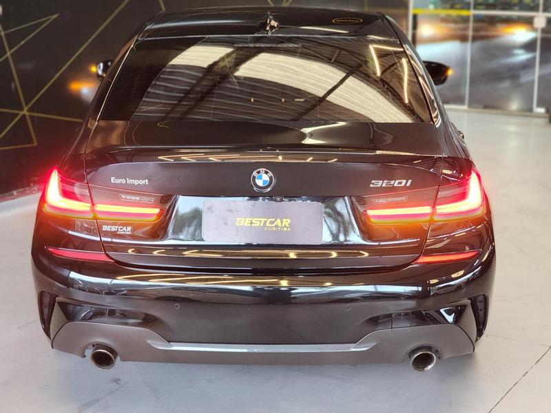 BMW 320i - foto 4
