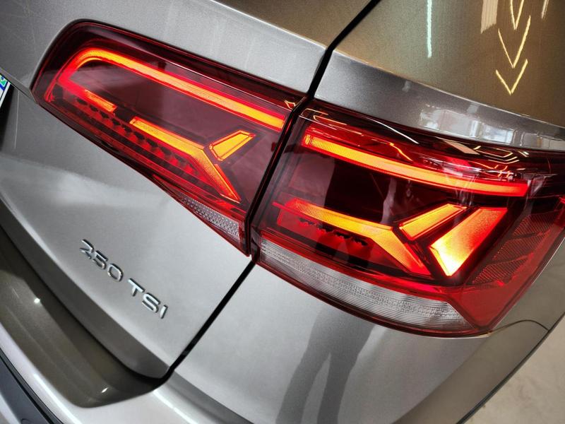 Volkswagen Taos 1.4 250 TSI Highline - foto 11