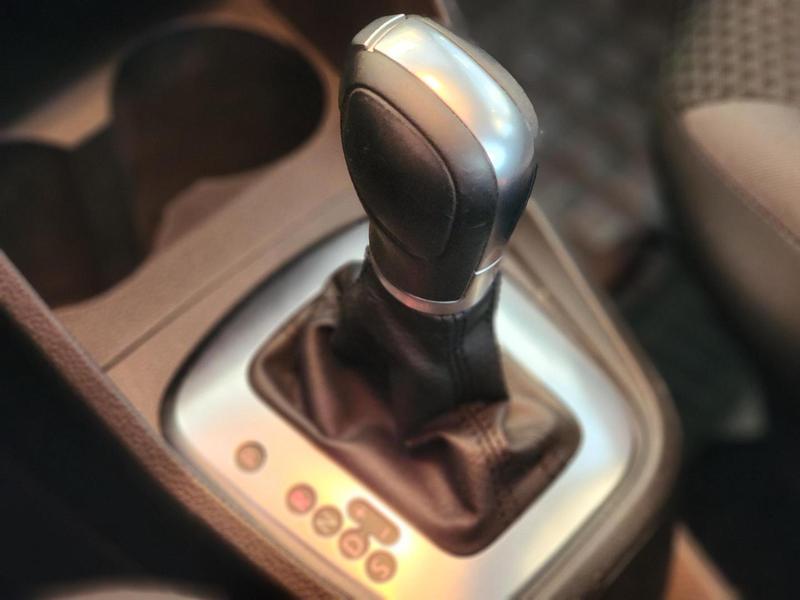 Volkswagen Voyage 1.6 MSI Total Flex Automático - foto 4