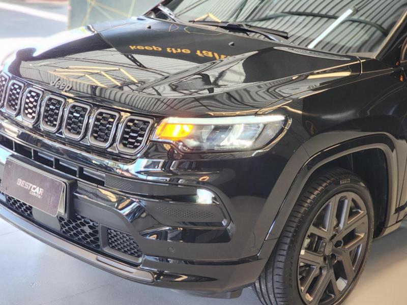 Jeep Compass S 13 T4 Flex At6 05 Passageiros - foto 12