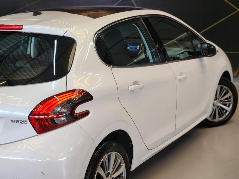 Peugeot 208 Griffe At - foto 14
