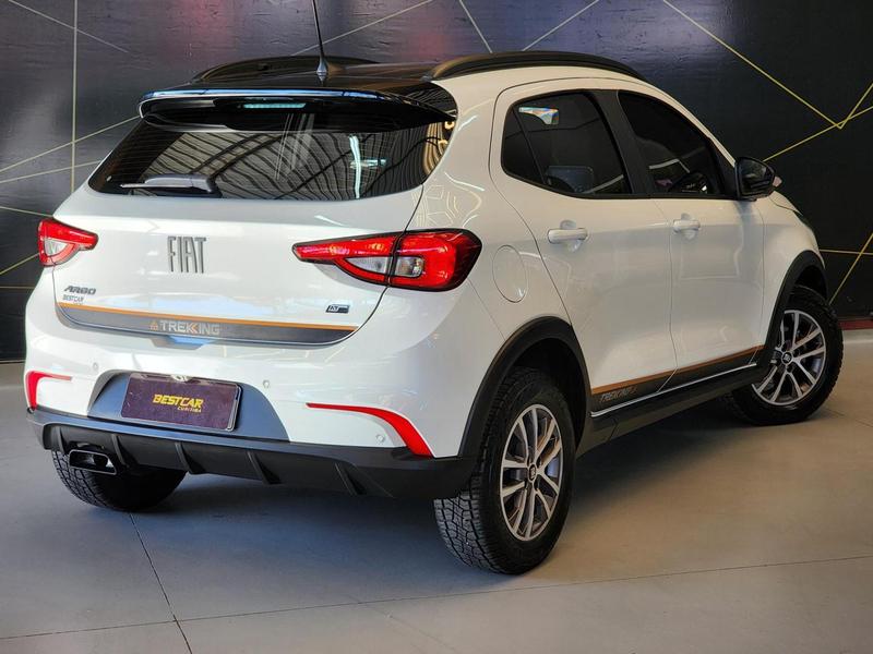 Fiat Argo Trekking 13 8V Flex Automático - foto 3