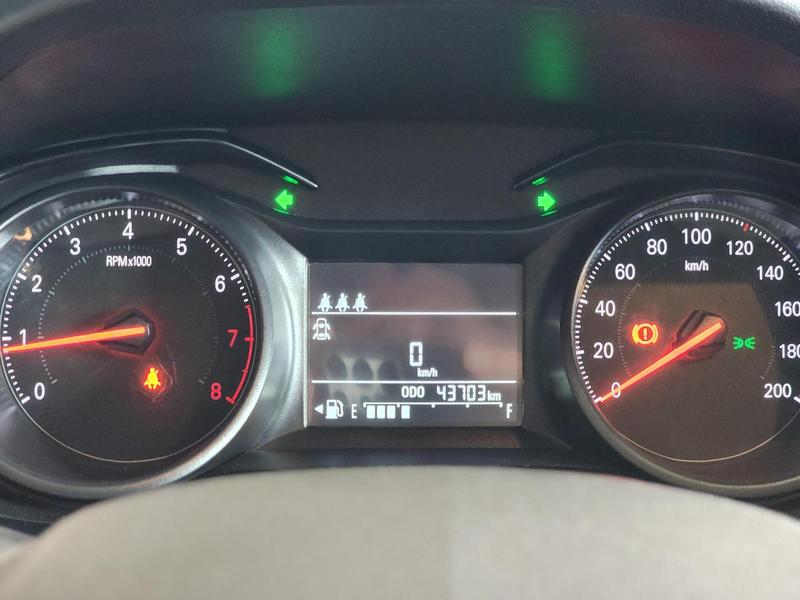 Chevrolet Onix 10mt Hb - foto 5