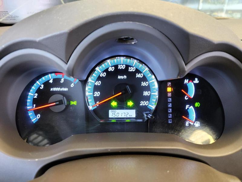 Toyota SW4 Srv D4 D 4X4 3.0 TDI Dies Automático - foto 10
