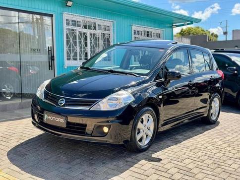 NISSAN TIIDA HATCH SL 1.8 16V-AT 4P