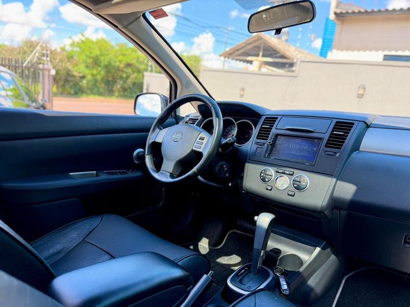 Nissan Tiida Hatch Sl 1.8 16V At 4P - foto 13